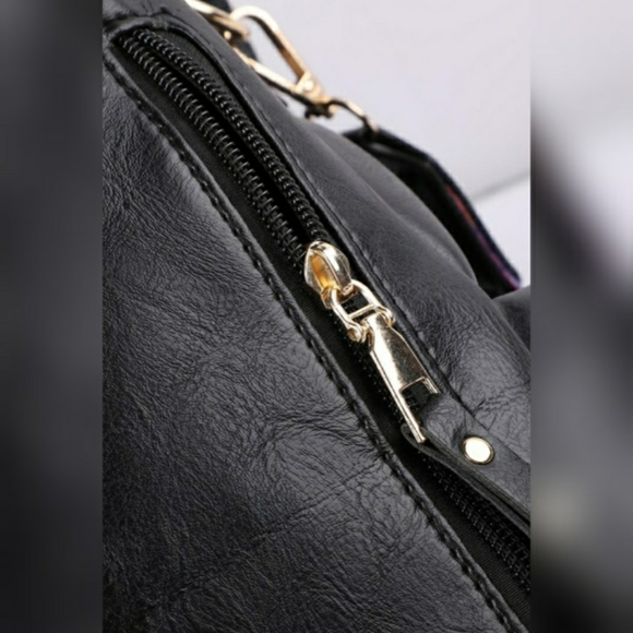 Black Convertible Guitar Strap Backpack Purse Bag - Picture 5 of 10